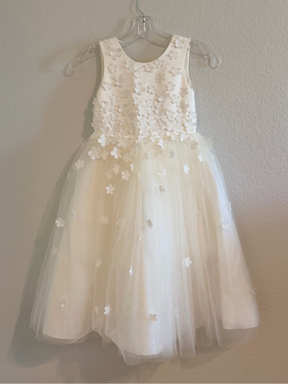 Girls Princess Daliana White/Ivory Floral Appliqué Tulle Dress Flower Girl